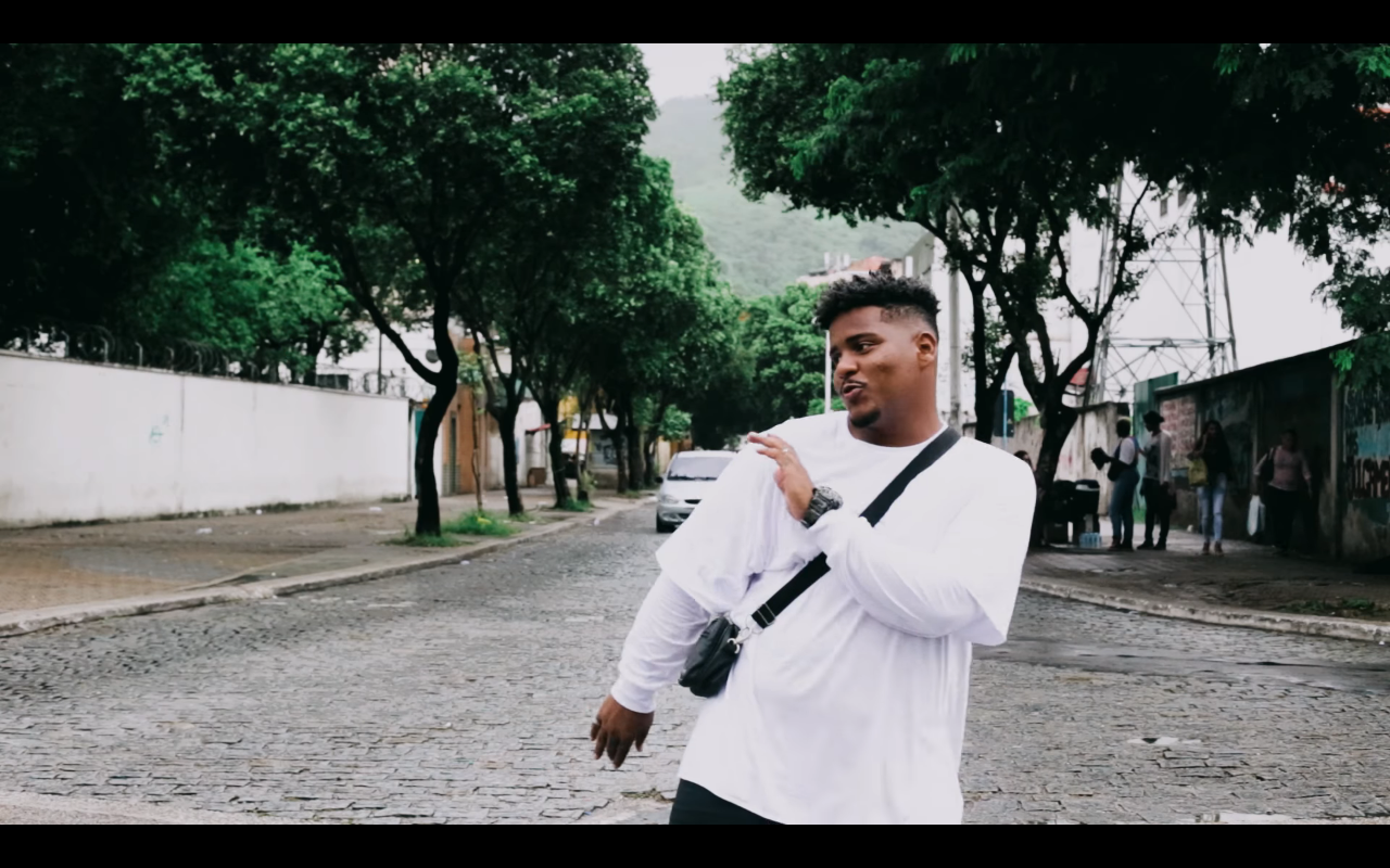 Marcão Baixada lança clipe ‘Preto Gordo Style’
