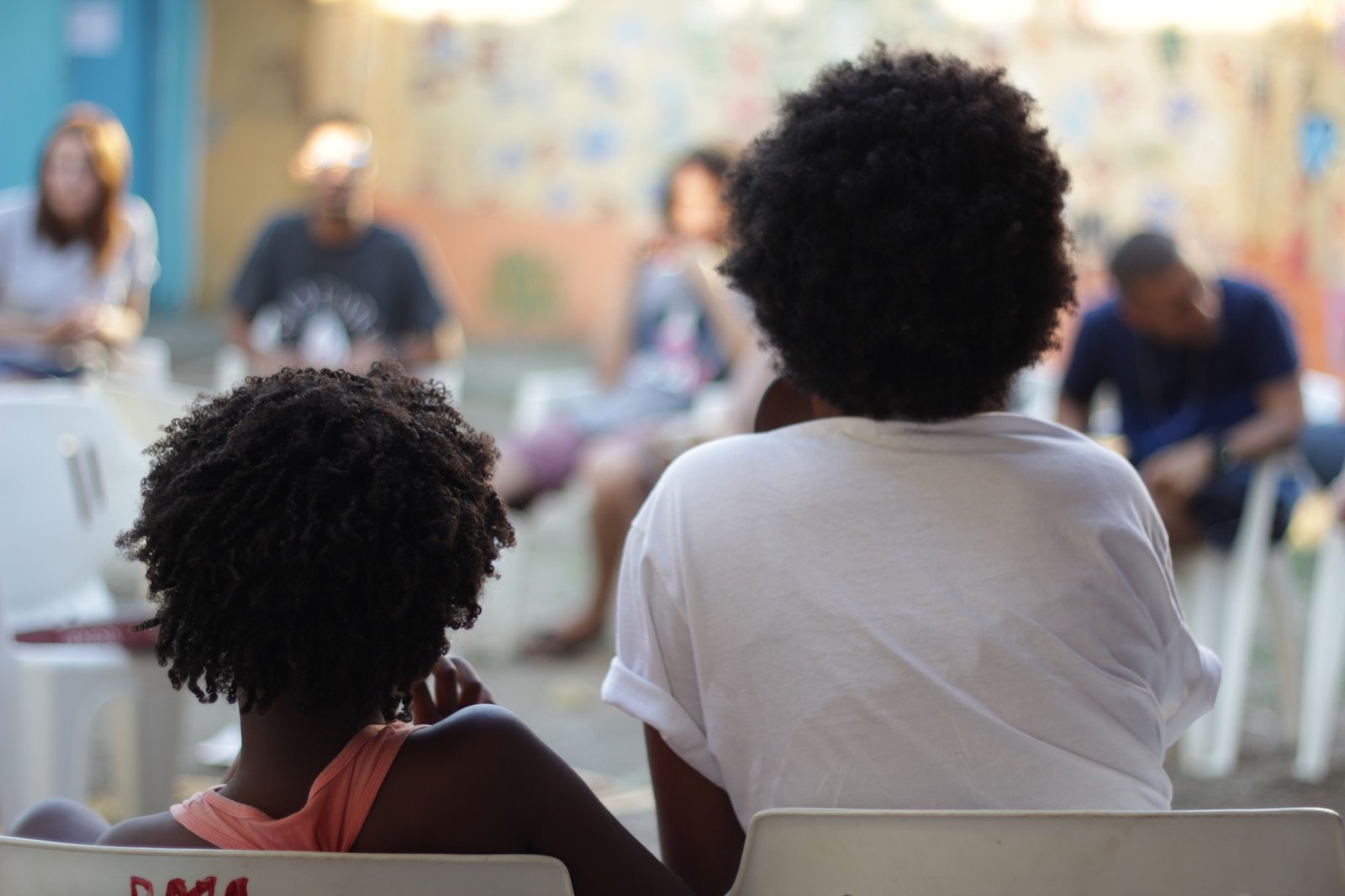 Enraizados, UFF e IFRJ se unem para realização de projetos com a juventude de Morro Agudo