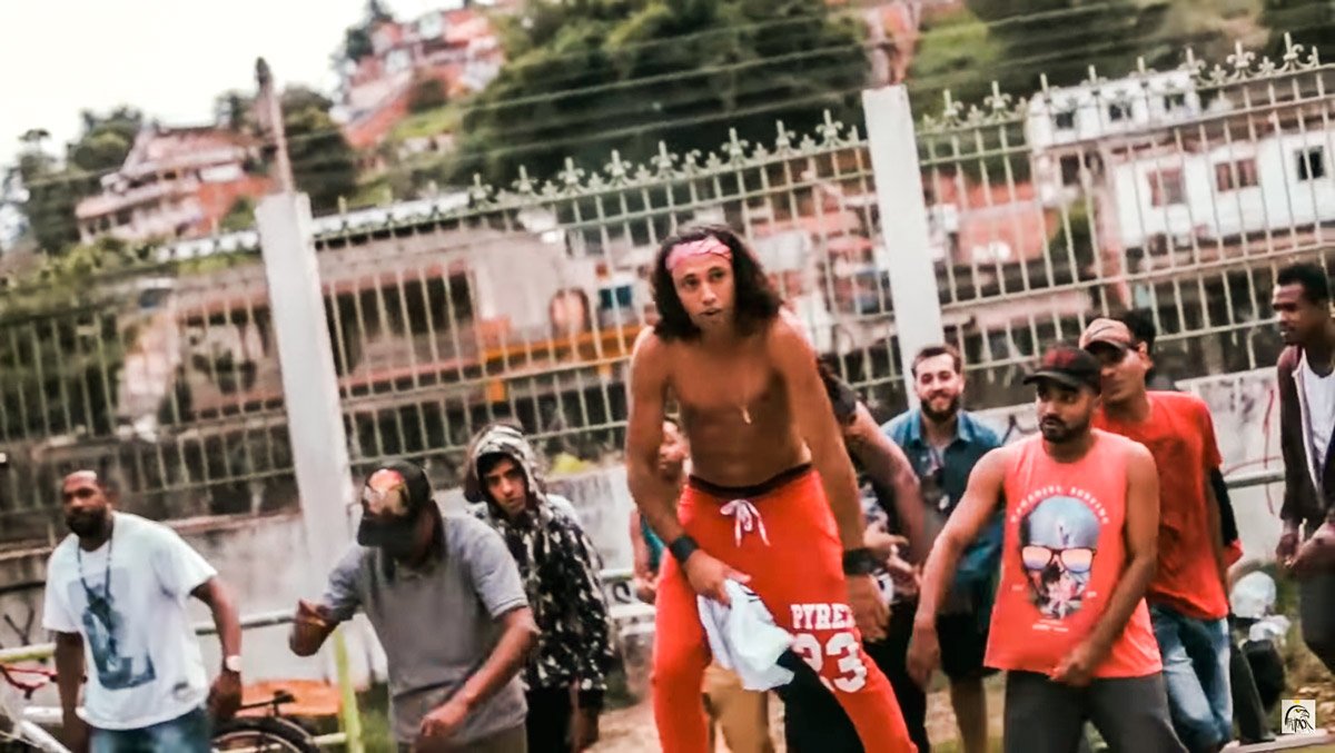 WSO lança clipe ‘Voadora de Liu Kang’