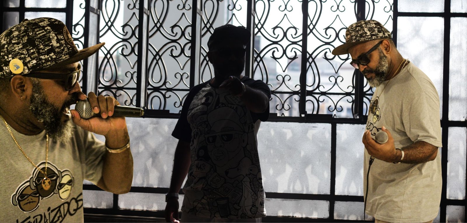 O conflito de gerações no rap brasileiro: Uma análise das críticas e desafios