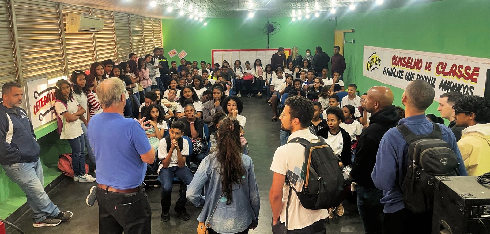 De Durham a Nova Iguaçu: A visita da Duke University ao CIEP 216