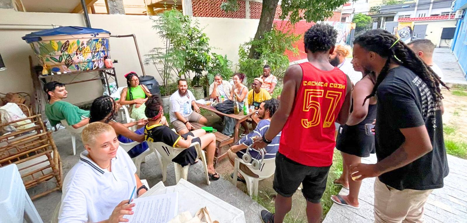 Aquilombamento Criativo: A celebração do “Dia da Rima” no Quilombo Enraizados